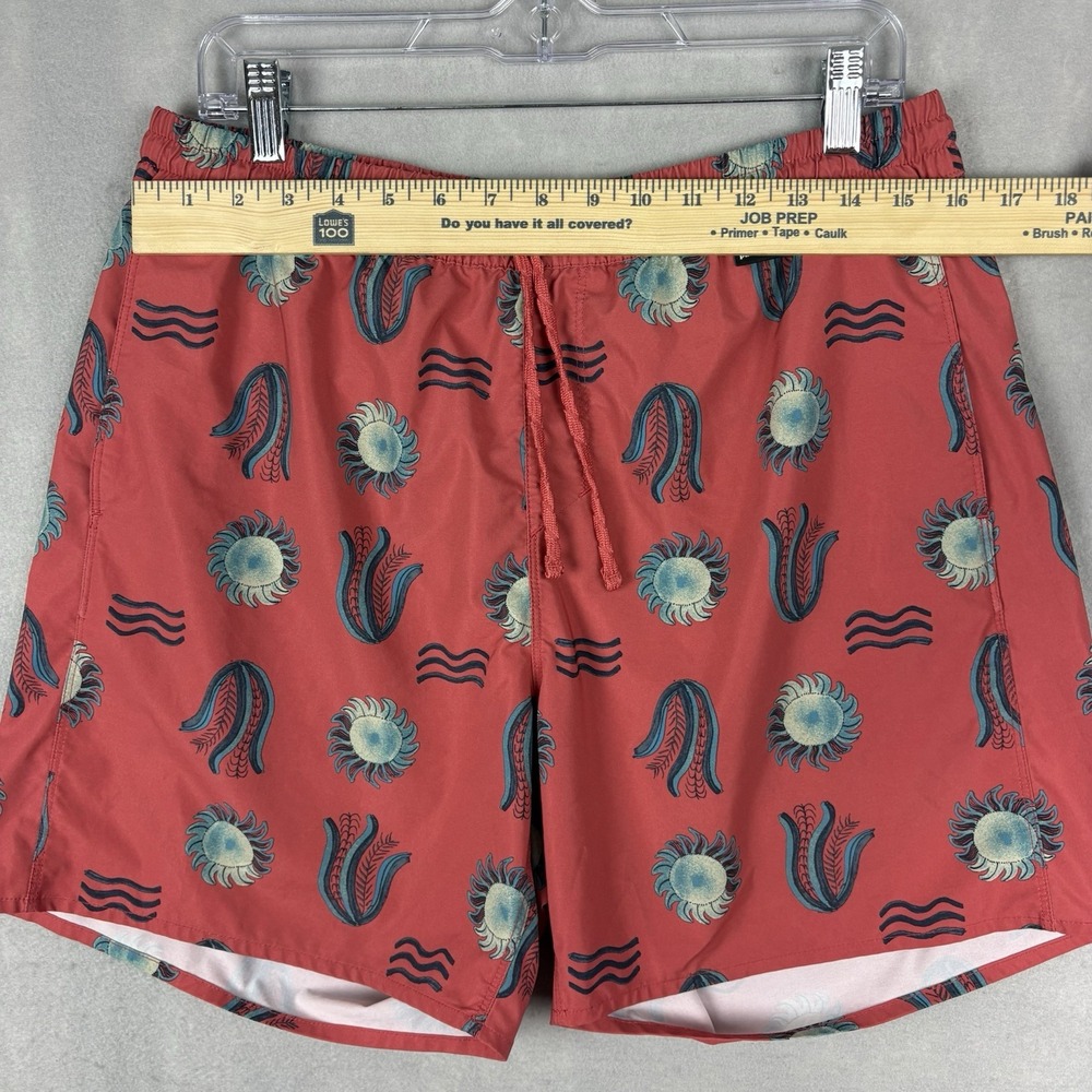 Patagonia Hydropeak Volley Shorts Men’s Large 6” Red Hawaiian Swim Surf Beach - Picture 2 of 11